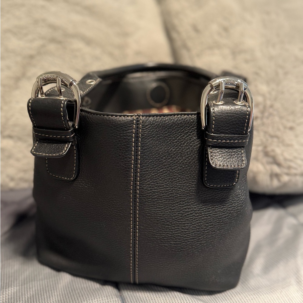 Tignanello Black Leather Shoulder Bag with Silver Buckles